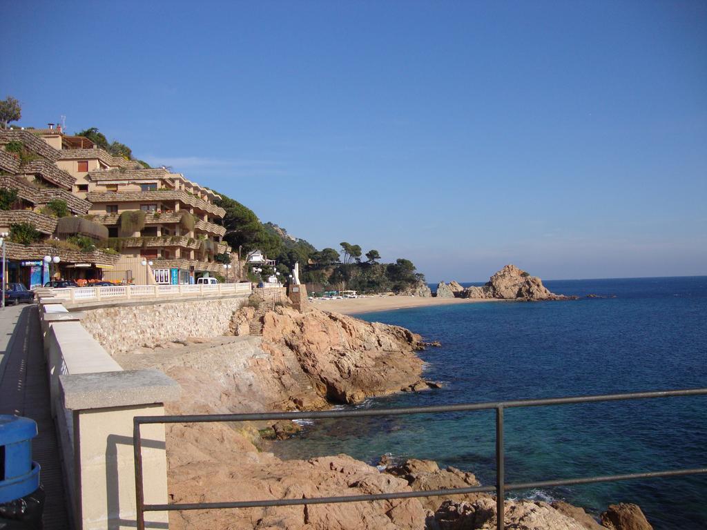 Apartaments Claudi Tossa de Mar Zewnętrze zdjęcie