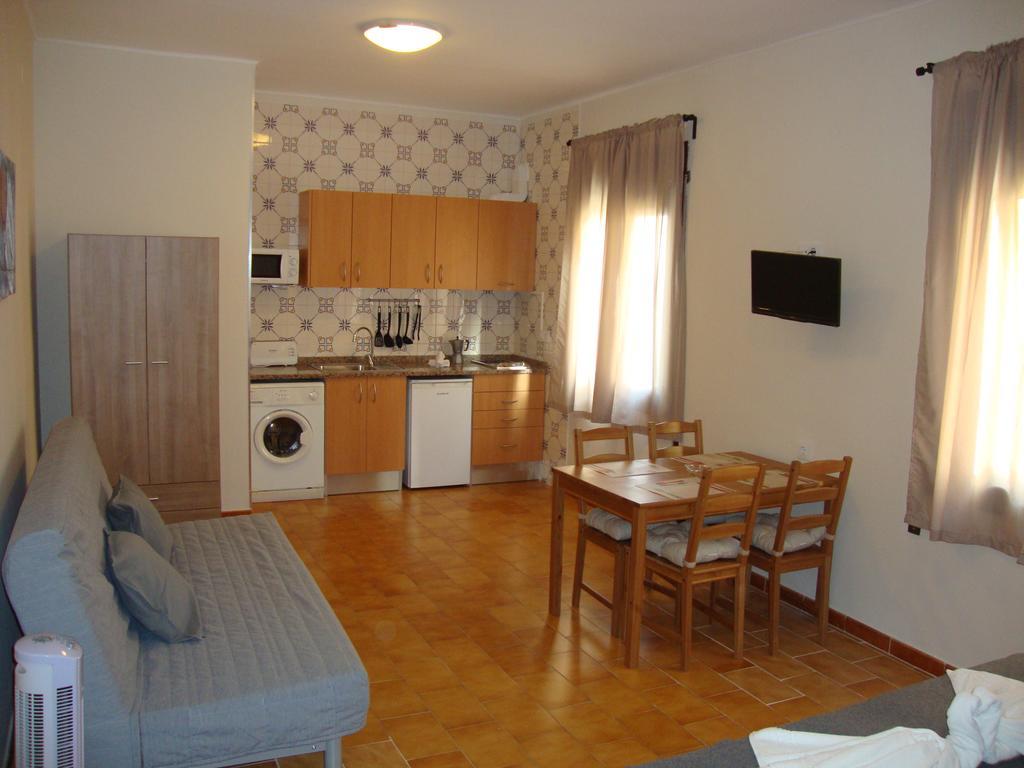 Apartaments Claudi Tossa de Mar Zewnętrze zdjęcie